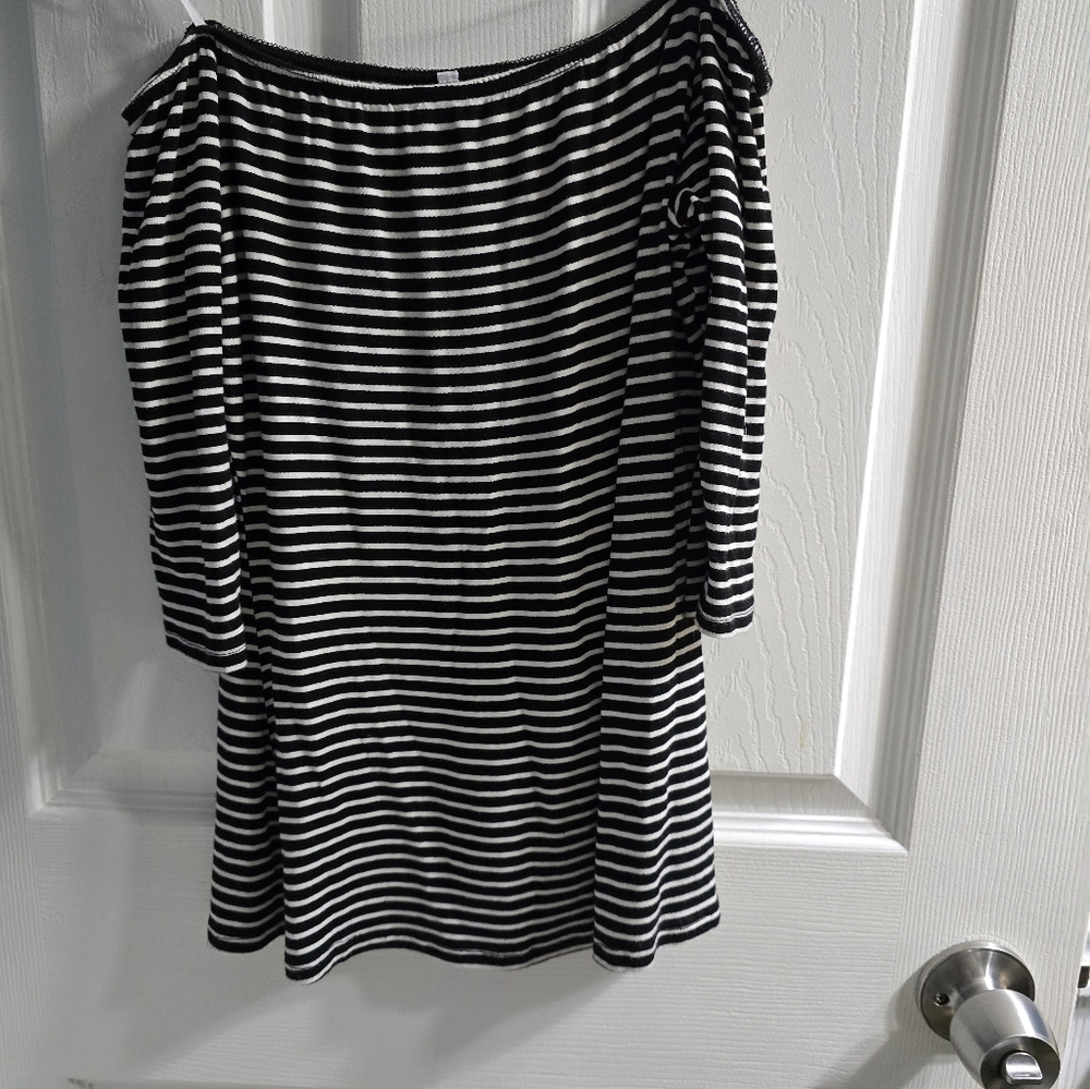 Lulu's Off the Shoulder Shirt